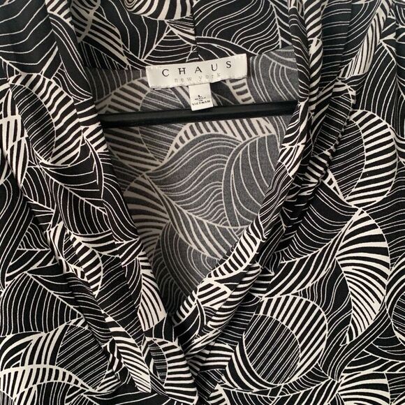 Pre Owned Women’s Chaus New York Long Sleeve Blouse Sz Lg Abstract City Style - Picture 2 of 8